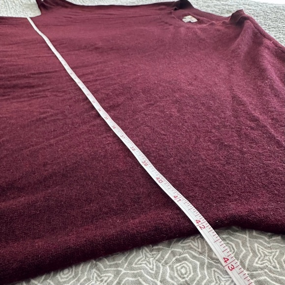 L.L. Bean Signature Cashmere Burgundy Batwing Sweater Poncho Size XS/S - Picture 6 of 10